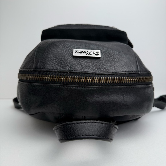 Dr. Martens Harness Backpack Black Leather Slouch Bag main image 4